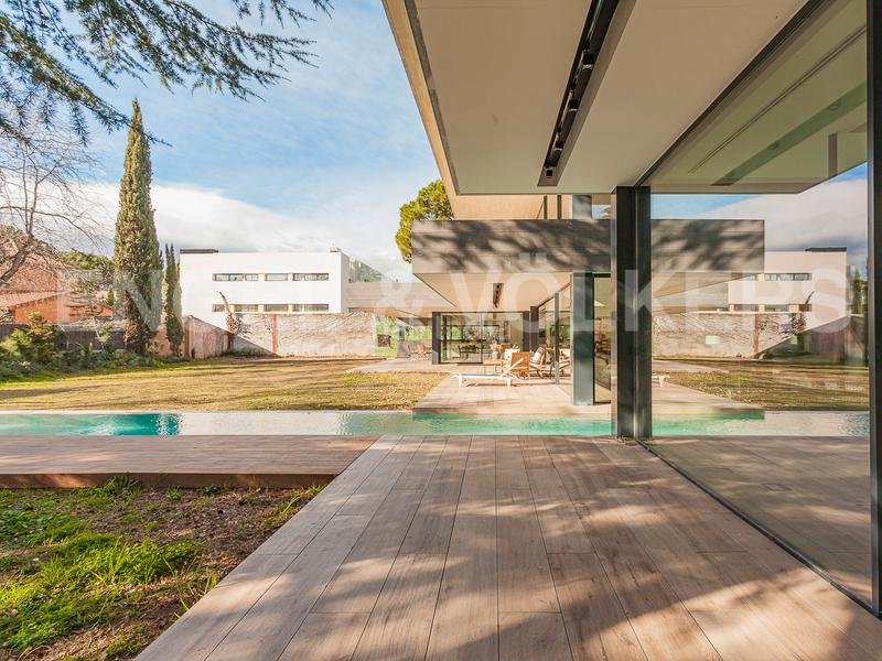 Foto b0ca7a5d-2700-4c1b-8210-b478ee40825a. Alquiler casa impresionante propiedad en sant cugat en Sant Cugat del Vallès