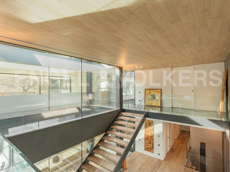 Foto 8a45d1bd-b7c9-473e-b93e-7076eacd6376. Lloguer casa amb calefacció aparcament piscina a Sant Cugat del Vallès