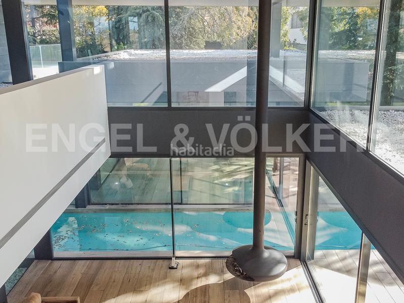 Foto 9c8debe2-9a0b-4a0e-85c5-3a6bec8dce92. Lloguer casa amb calefacció aparcament piscina a Sant Cugat del Vallès