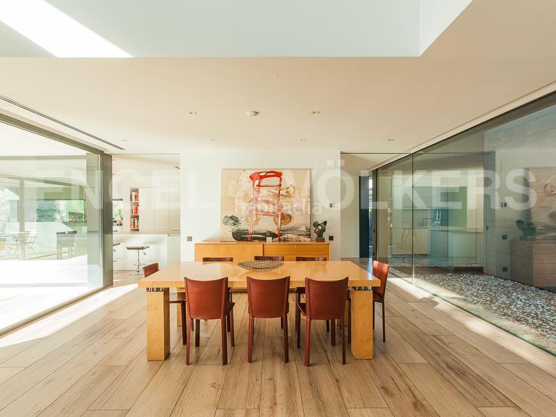 Foto 9e4e9ed7-23f0-4260-b900-fa481d04b81c. Lloguer casa amb calefacció aparcament piscina a Sant Cugat del Vallès