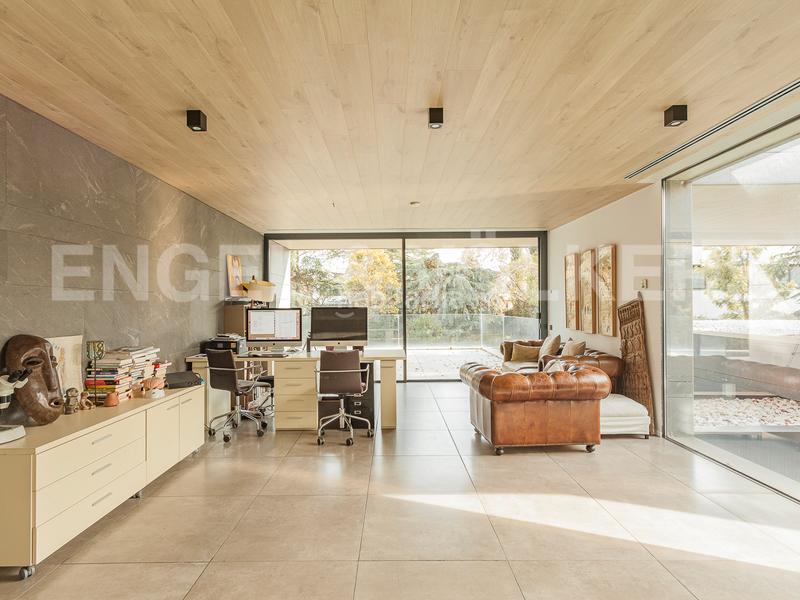 Foto a01a0cc2-bf24-4471-96f6-13a1d8ca4911. Rent house with heating parking pool in Mira-sol Sant Cugat del Vallès