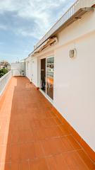Attique à Vila de Gràcia. Maravilloso ático reformado con gran terraza en calle luis antún