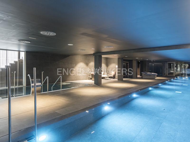 Foto bd9a5c89-785d-472b-9e06-9c645c2af94d. Affitto attico con riscaldamento parcheggio piscina in Barcelona