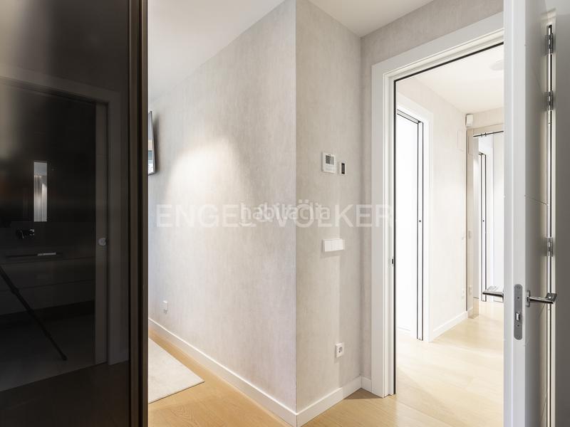 Foto 41f8b8bd-bd24-4339-9807-7eb0ab2cdf93. Alquiler ático  único con terraza y piscina privada en pedralbes en Barcelona