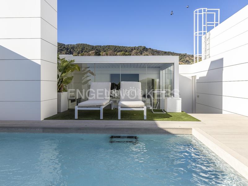 Foto 4cddc2e4-fc54-486d-b204-4c57dd67f775. Alquiler ático  único con terraza y piscina privada en pedralbes en Barcelona