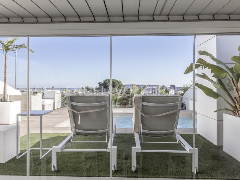 Foto 8c4f998b-58e9-48b9-9577-9e57ddb55c53. Alquiler ático  único con terraza y piscina privada en pedralbes en Barcelona