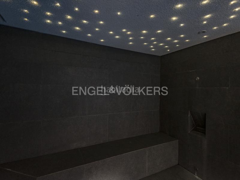 Foto fecd5680-077c-492f-a819-0af5f8f0e390. Rent penthouse with heating parking pool in Sarrià Barcelona