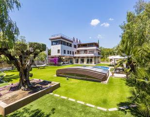 Maison à Can Girona - Terramar - Vinyet. Majestuosa villa en terramar, sitges