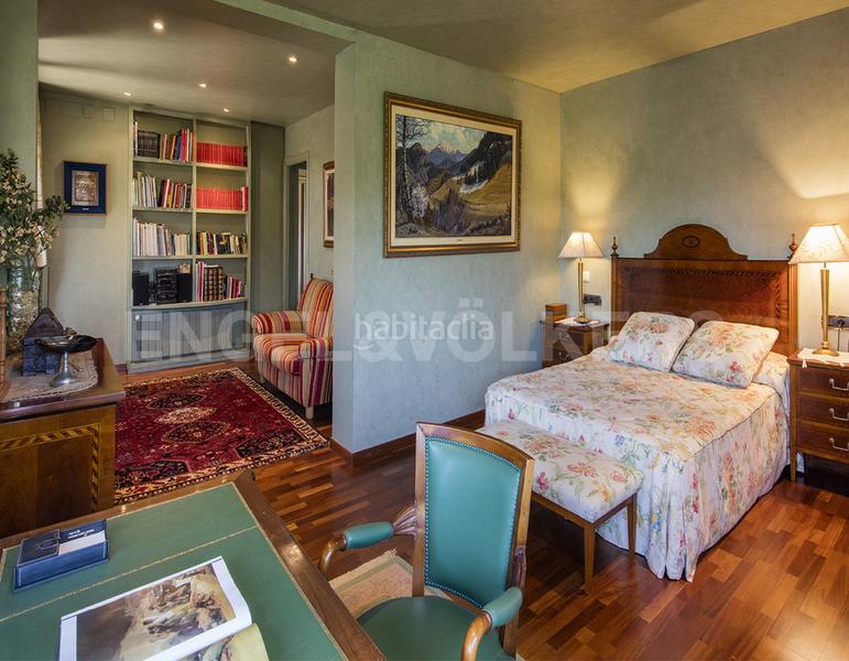 Foto 975b59e4-9028-4352-becf-dd610aeced3b. Casa amb calefacció aparcament piscina a Can Girona - Terramar - Vinyet Sitges