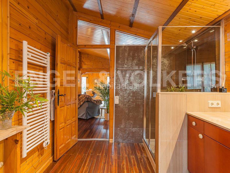 Foto 7618b620-b091-48fe-bf07-7c0afef0b067. Lloguer casa amb calefacció aparcament piscina a Sant Cugat del Vallès
