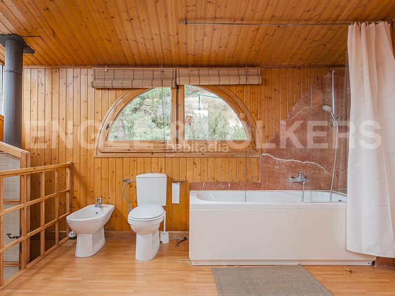 Foto a91270ad-e3be-4a69-9ce6-366786354c09. Lloguer casa amb calefacció aparcament piscina a Sant Cugat del Vallès