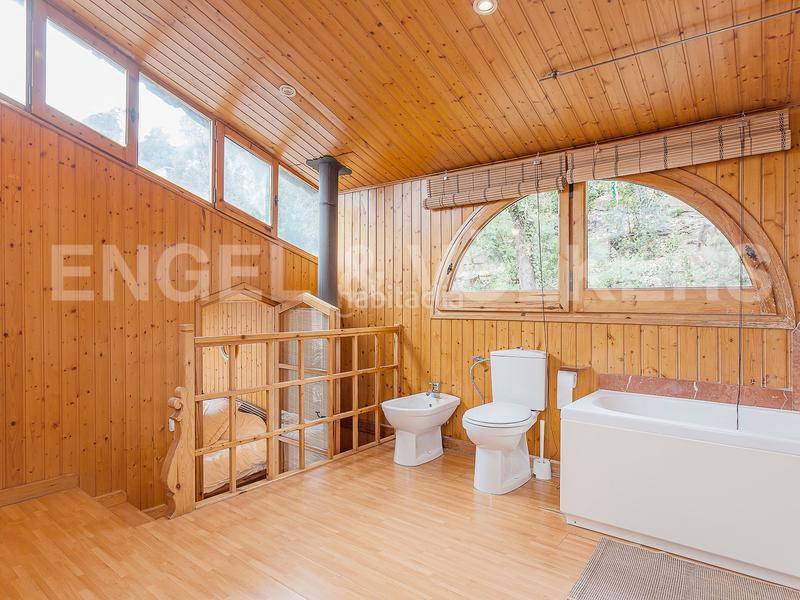 Foto c75a88e3-f029-48b1-9e8a-54e11883db86. Lloguer casa amb calefacció aparcament piscina a Sant Cugat del Vallès