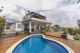 Miete Haus in Montmar. Vistas al mar en castelldefels