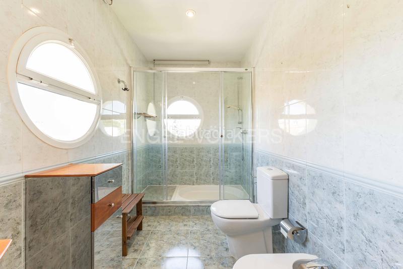 Foto 4f493649-2477-4bba-92cb-fbbf2d2a3095. Maison avec chauffage parking piscine dans Bonavista Vendrell (El)