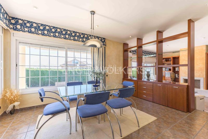 Foto c7c85c31-6c0b-43aa-98a7-3565769a420e. Maison avec chauffage parking piscine dans Bonavista Vendrell (El)