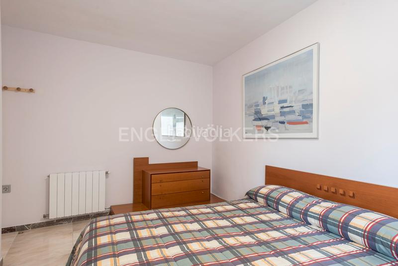 Foto 6b7f1a68-88d2-47a0-90ef-1bb49f4b45a2. Apartamento luminoso piso con vistas al puerto y al mar en Vilanova i la Geltrú