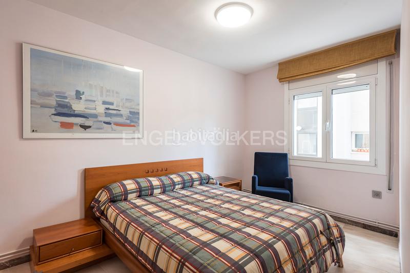 Foto 721e9171-e209-43c7-ac6e-292f5acb72d9. Apartamento luminoso piso con vistas al puerto y al mar en Vilanova i la Geltrú
