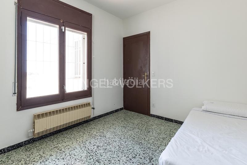 Foto 211a739a-6155-458d-b9bc-110b93426950. Casa amb calefacció aparcament piscina a Vilassar de Dalt