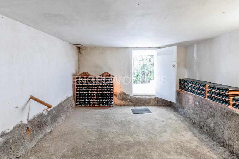 Foto 6494e75b-cb04-45be-ba00-d197f025ec6d. Casa amb calefacció aparcament piscina a Vilassar de Dalt