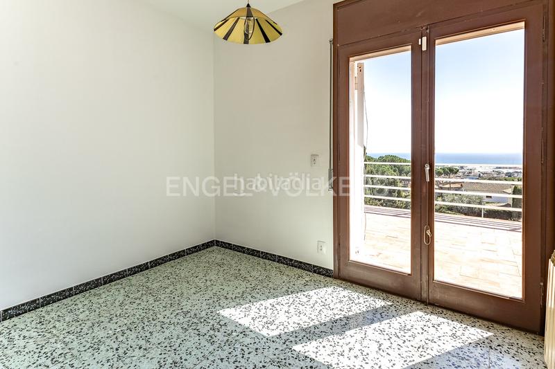 Foto cff3fabd-36cb-4edf-93c2-864bcc2e9ee7. Casa amb calefacció aparcament piscina a Vilassar de Dalt