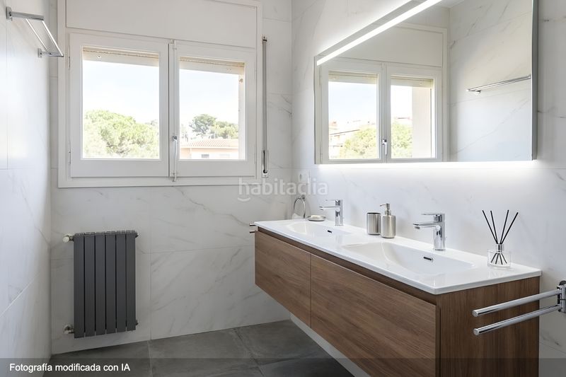 Foto f960d9b3-2d36-4e77-ae4e-dd2cbc1e4ee4. Casa amb calefacció aparcament piscina a Vilassar de Dalt