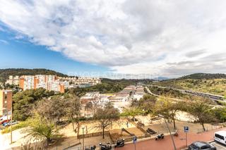 Apartment in Ciutat Meridiana. Excelente vivienda alquilada hasta octubre del 2026