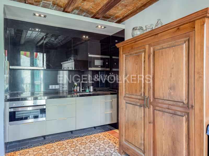Foto 71c03648-5907-4cab-b7c2-69ffa86057f3. Alquiler apartamento piso de alquiler temporal en la rambla en Barcelona
