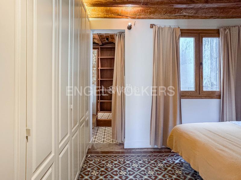 Foto 791d63cc-0124-425f-aa28-ab0cd66fba49. Alquiler apartamento piso de alquiler temporal en la rambla en Barcelona