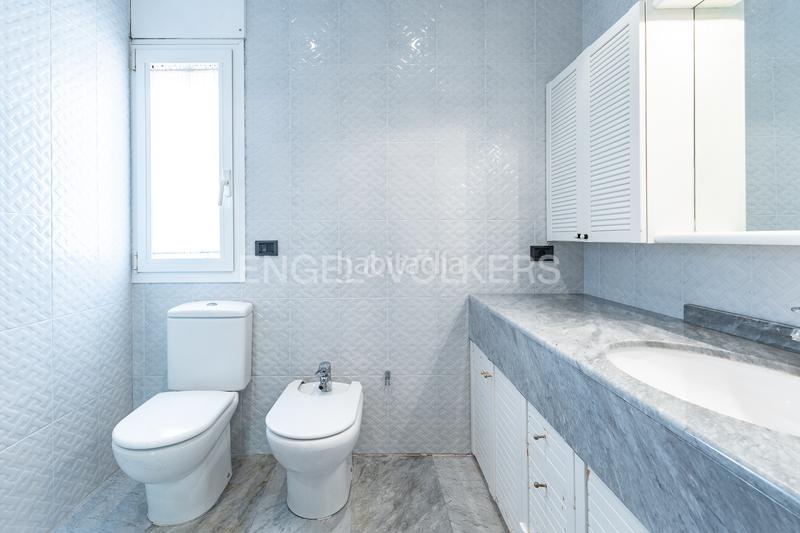 Foto 1a2dc77f-726c-4dc8-b4b1-f1f19846d78a. Casa con riscaldamento parcheggio piscina in Premià de Dalt