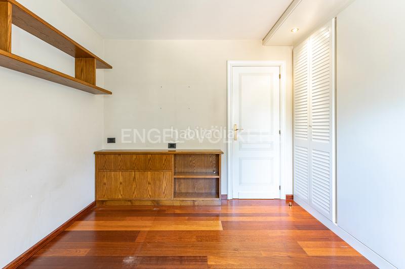 Foto 6715d9e7-30af-407b-ac8e-65e3ccb07942. Casa con riscaldamento parcheggio piscina in Premià de Dalt