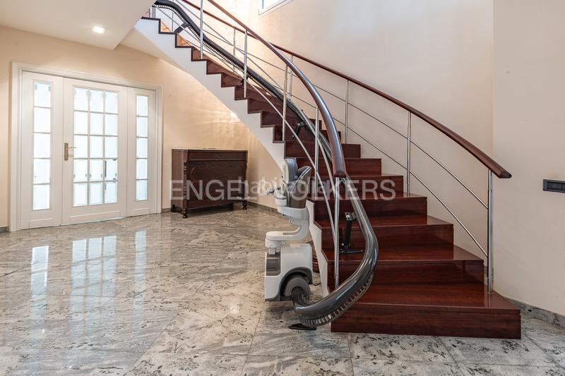 Foto 8ff32a48-b12a-4128-8c3d-7aa95d3517eb. Casa con riscaldamento parcheggio piscina in Premià de Dalt