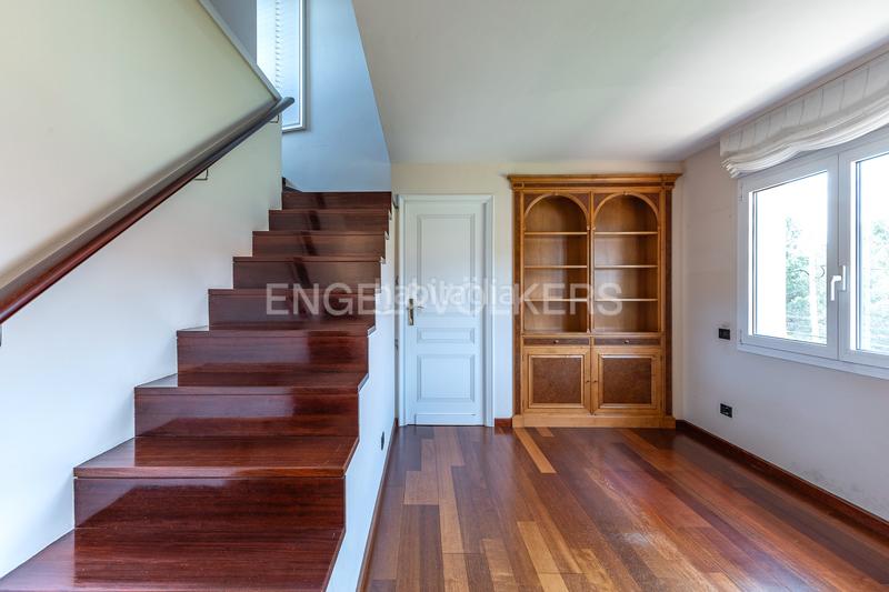 Foto a0059e79-5344-497e-88cd-30046a47ad4d. Casa con riscaldamento parcheggio piscina in Premià de Dalt