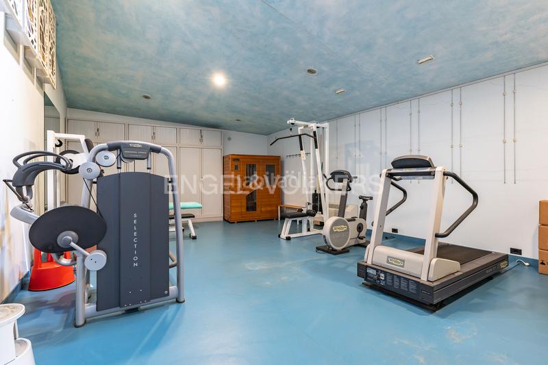 Foto cc4594a7-7ae1-44c3-b44a-a05445b8097b. Casa con riscaldamento parcheggio piscina in Premià de Dalt