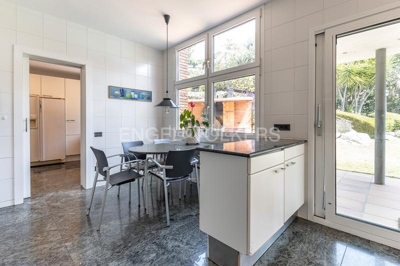 Foto ccfff5f1-1467-4c47-b60a-209e251b90b4. Casa con riscaldamento parcheggio piscina in Premià de Dalt