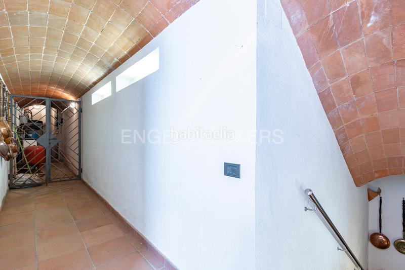 Foto ce672f8c-959c-49c4-88f7-067b8629c3e0. Casa con riscaldamento parcheggio piscina in Premià de Dalt