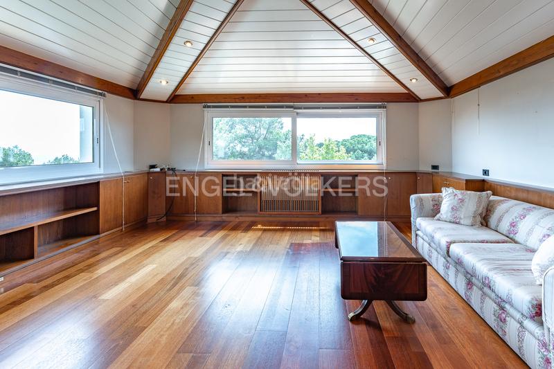 Foto d2204942-960e-45ac-939b-ce4e905d6298. Casa con riscaldamento parcheggio piscina in Premià de Dalt