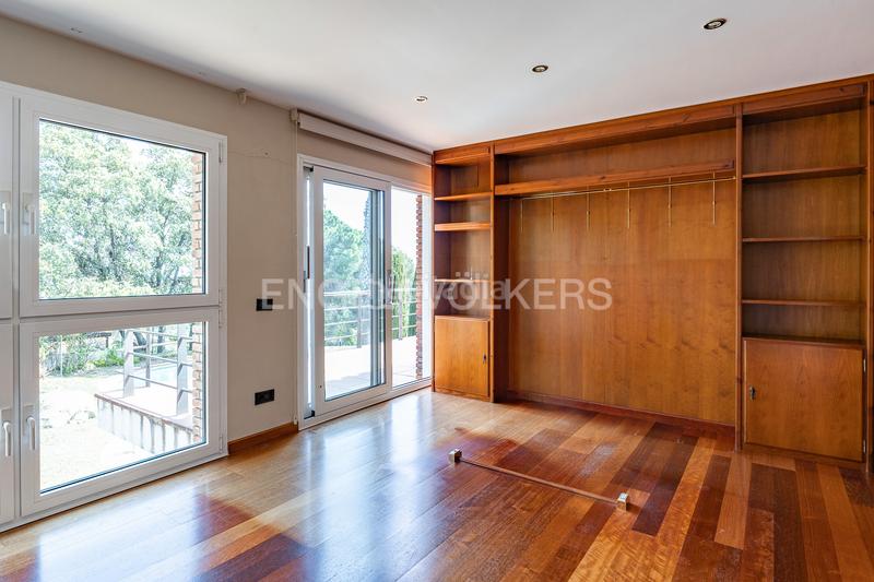 Foto d278a826-7dd8-42cc-b31e-e0741ddc03b2. Casa con riscaldamento parcheggio piscina in Premià de Dalt