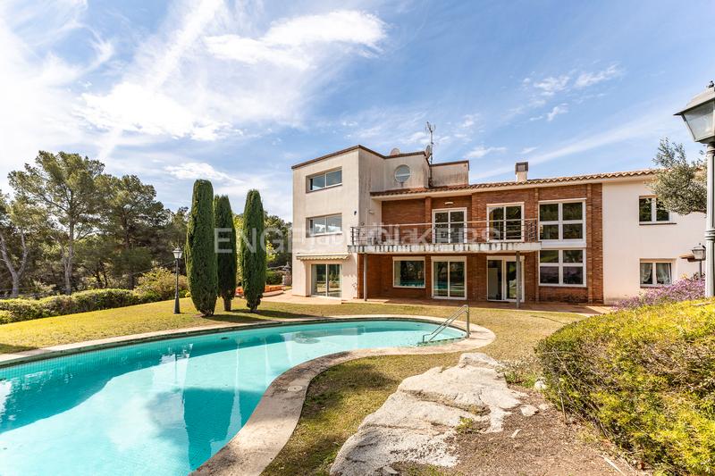 Foto d6e507e4-0172-4987-a21b-6751b727d25f. Casa con riscaldamento parcheggio piscina in Premià de Dalt