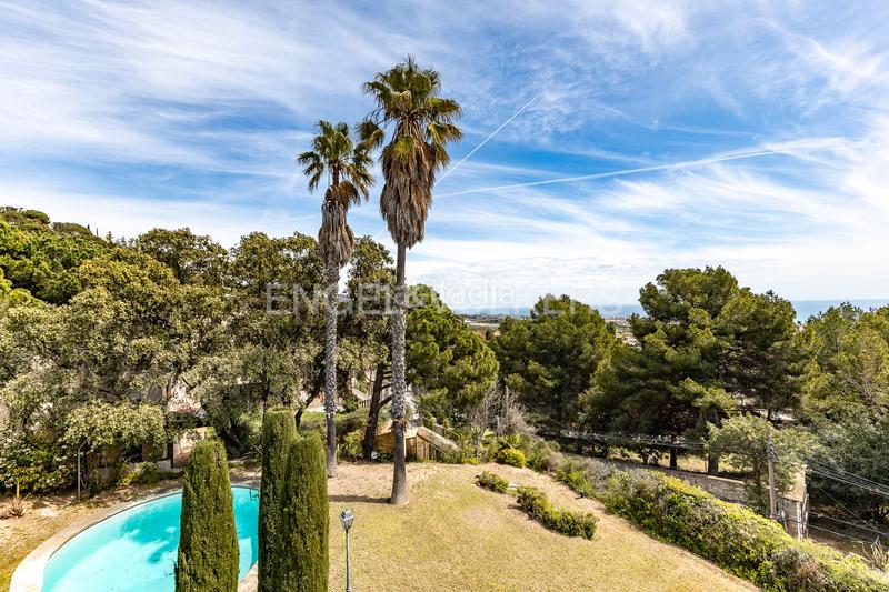 Foto da5216e6-c573-43ab-9645-23be07ac0f83. Casa con riscaldamento parcheggio piscina in Premià de Dalt