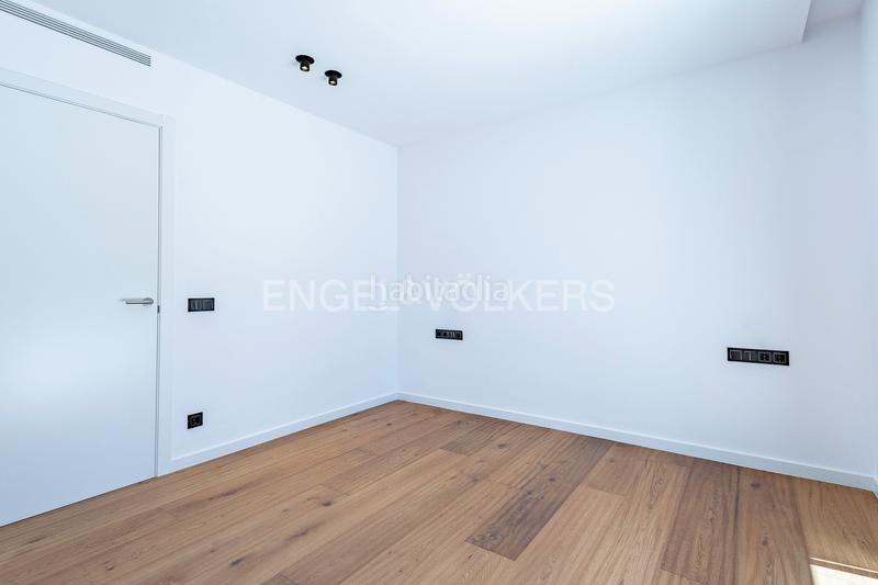Foto 5a556446-2b53-49c7-8d33-a87a83ac0232. Apartament amb calefacció aparcament piscina a Can Girona - Terramar - Vinyet Sitges