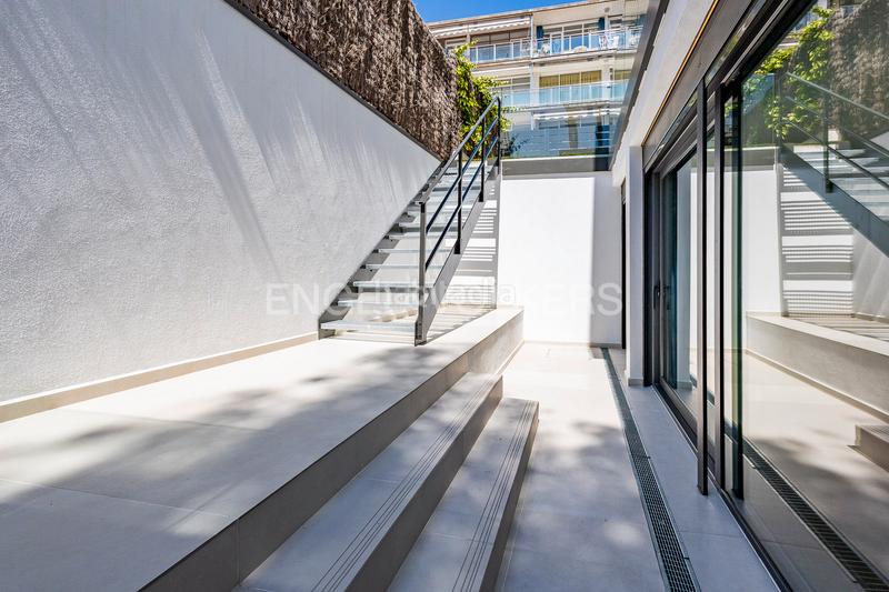 Foto 8a99703f-82ff-4351-9385-abd559110961. Apartament amb calefacció aparcament piscina a Can Girona - Terramar - Vinyet Sitges