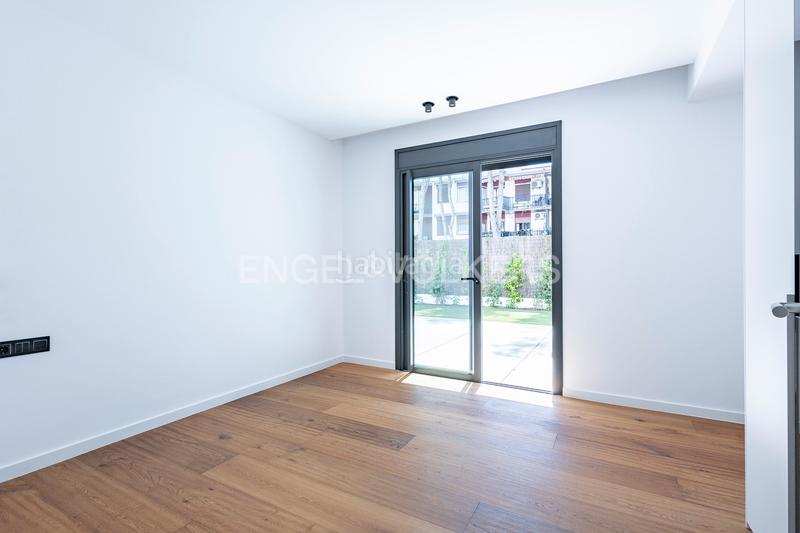 Foto 943ae673-74e5-47b3-ae90-563a8520d1e9. Apartament amb calefacció aparcament piscina a Can Girona - Terramar - Vinyet Sitges