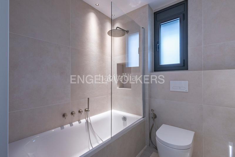 Foto de0e9930-e30b-4153-b627-9cc0e0d4cb44. Apartament amb calefacció aparcament piscina a Can Girona - Terramar - Vinyet Sitges