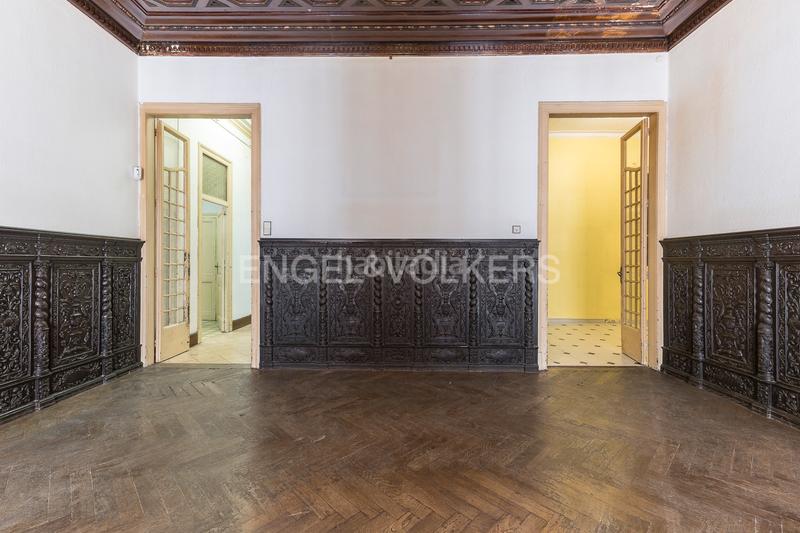 Foto 357735fc-d402-49f8-839e-780505d04c2c. Apartamento piso único con terraza a reformar en eixample en Barcelona
