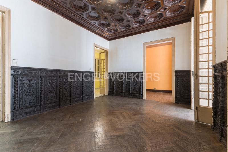 Foto 8778547e-d4a3-4faa-91b3-e92b50740bb3. Apartamento piso único con terraza a reformar en eixample en Barcelona