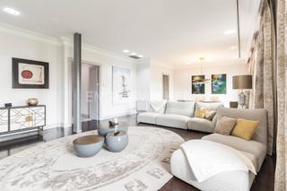 Rent Apartment in Dreta de l´Eixample. Impresionante piso amueblado en paseo de gracia