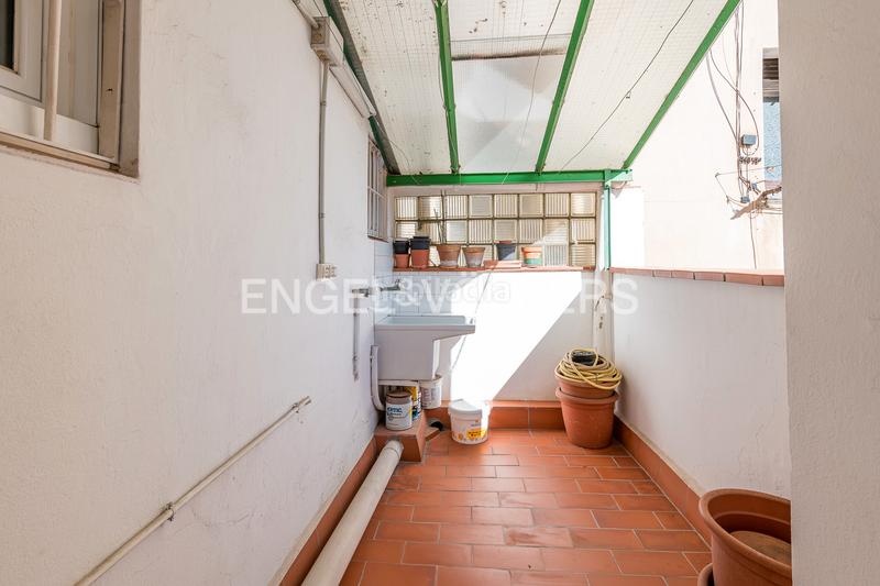 Foto 119339e4-26cb-4bb5-9c70-2f575aa2552a. Apartamento piso alto, luminoso y céntrico en finca modernista en eixample en Barcelona