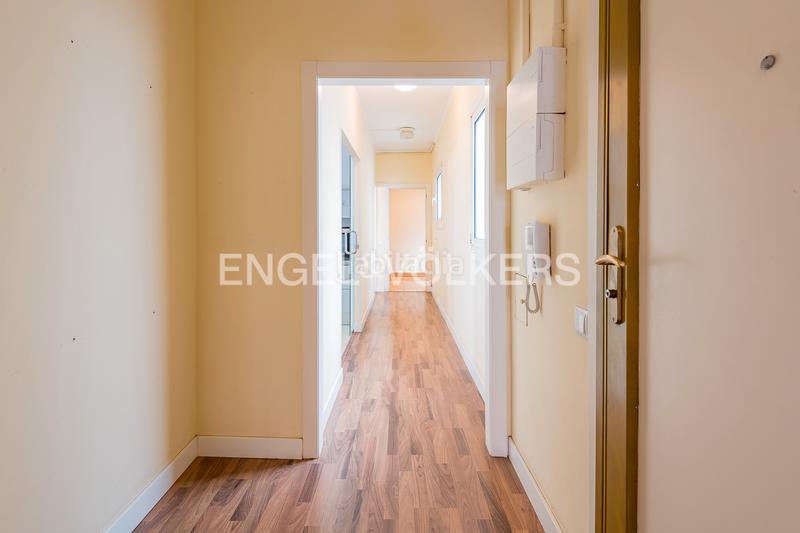 Foto 6b48024d-7022-40f0-a441-aaa3f832c368. Apartamento piso alto, luminoso y céntrico en finca modernista en eixample en Barcelona