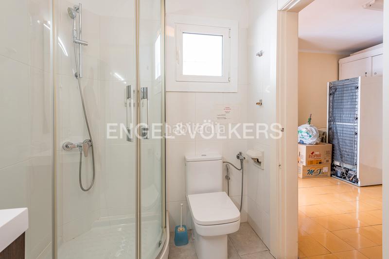 Foto 7c46988b-0f03-47bc-b770-f9886dcb0cdc. Apartamento piso alto, luminoso y céntrico en finca modernista en eixample en Barcelona