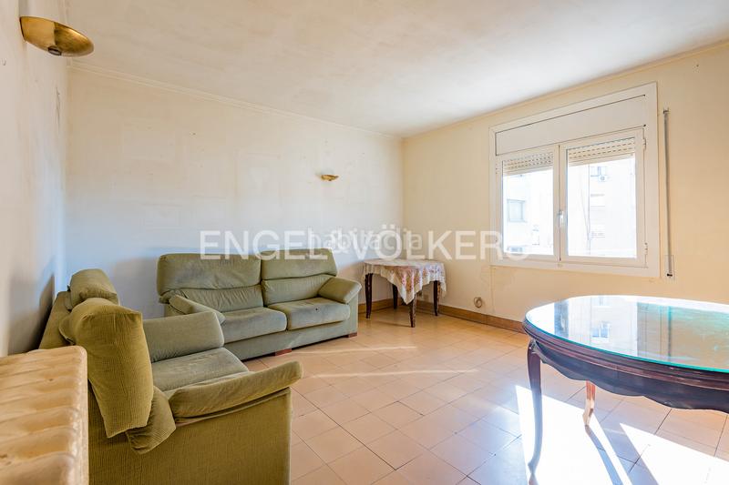 Foto 80ca4418-a735-4a97-84e6-ba1daae898e8. Apartamento piso alto, luminoso y céntrico en finca modernista en eixample en Barcelona